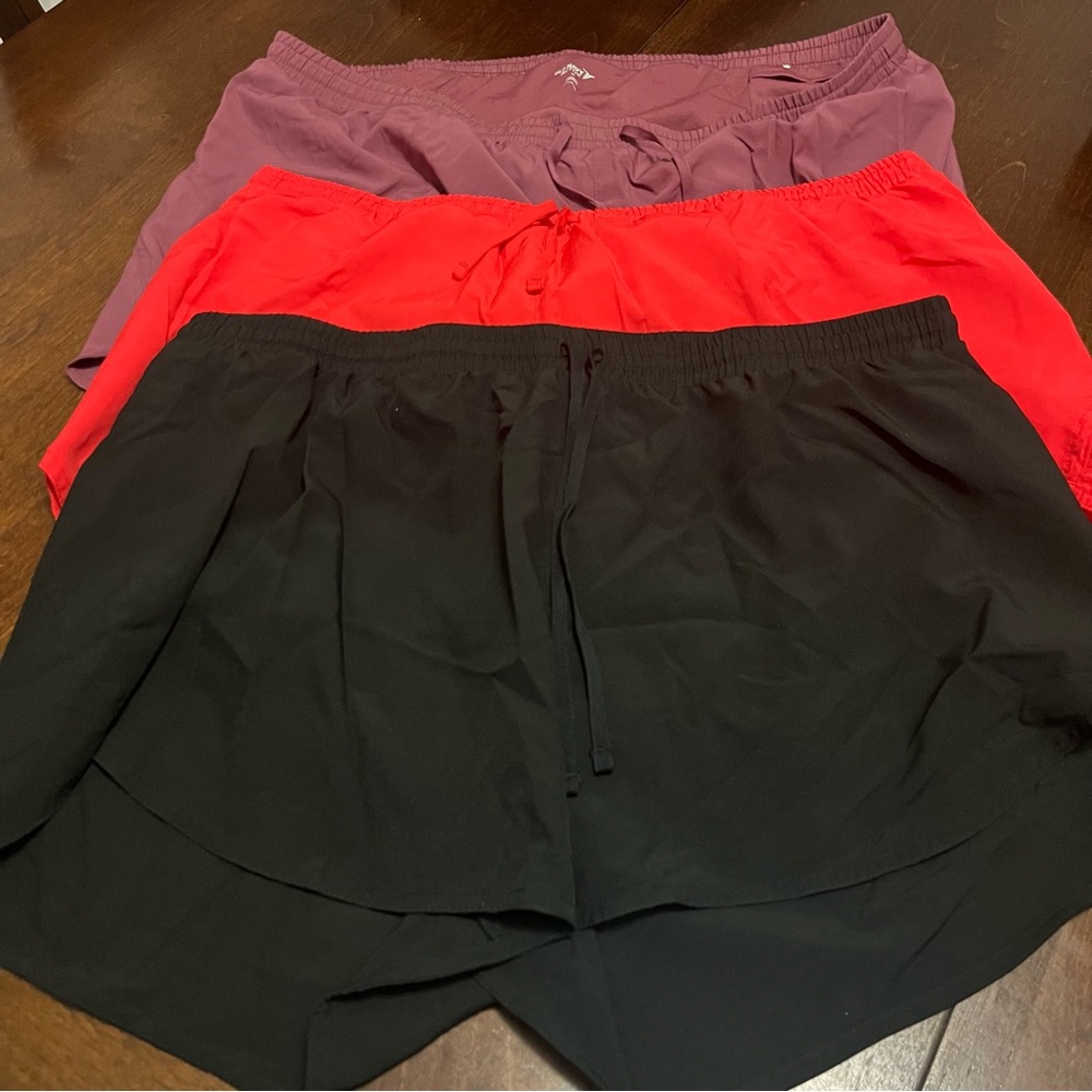3 Pairs Old Navy XL Activeware Mid-rise Dolphin Hem Running Shorts.